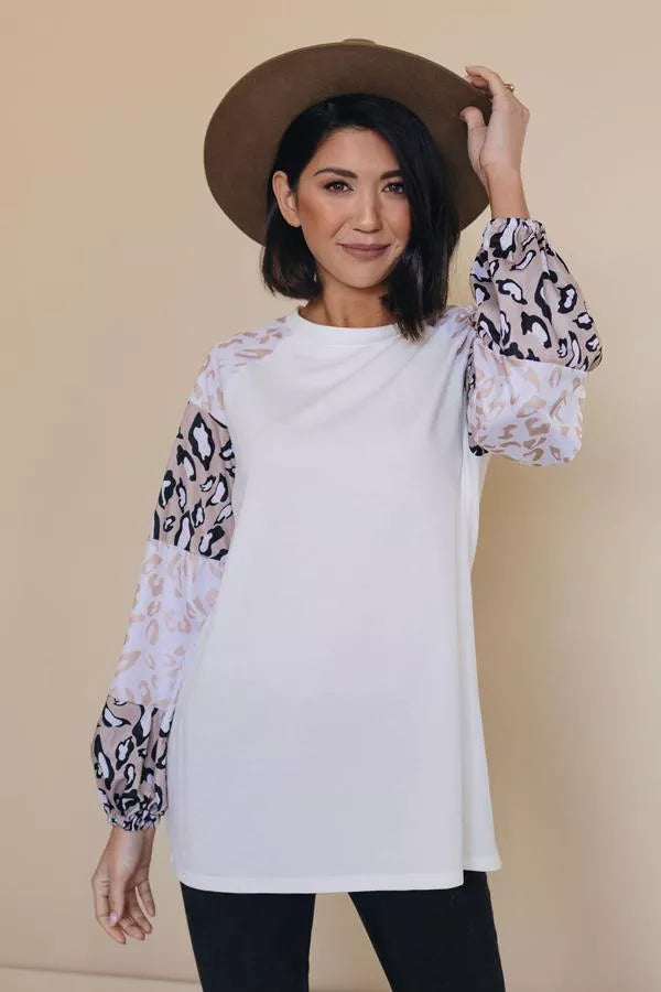 Pippa Leopard Bubble Sleeve Top Stay Warm in Style