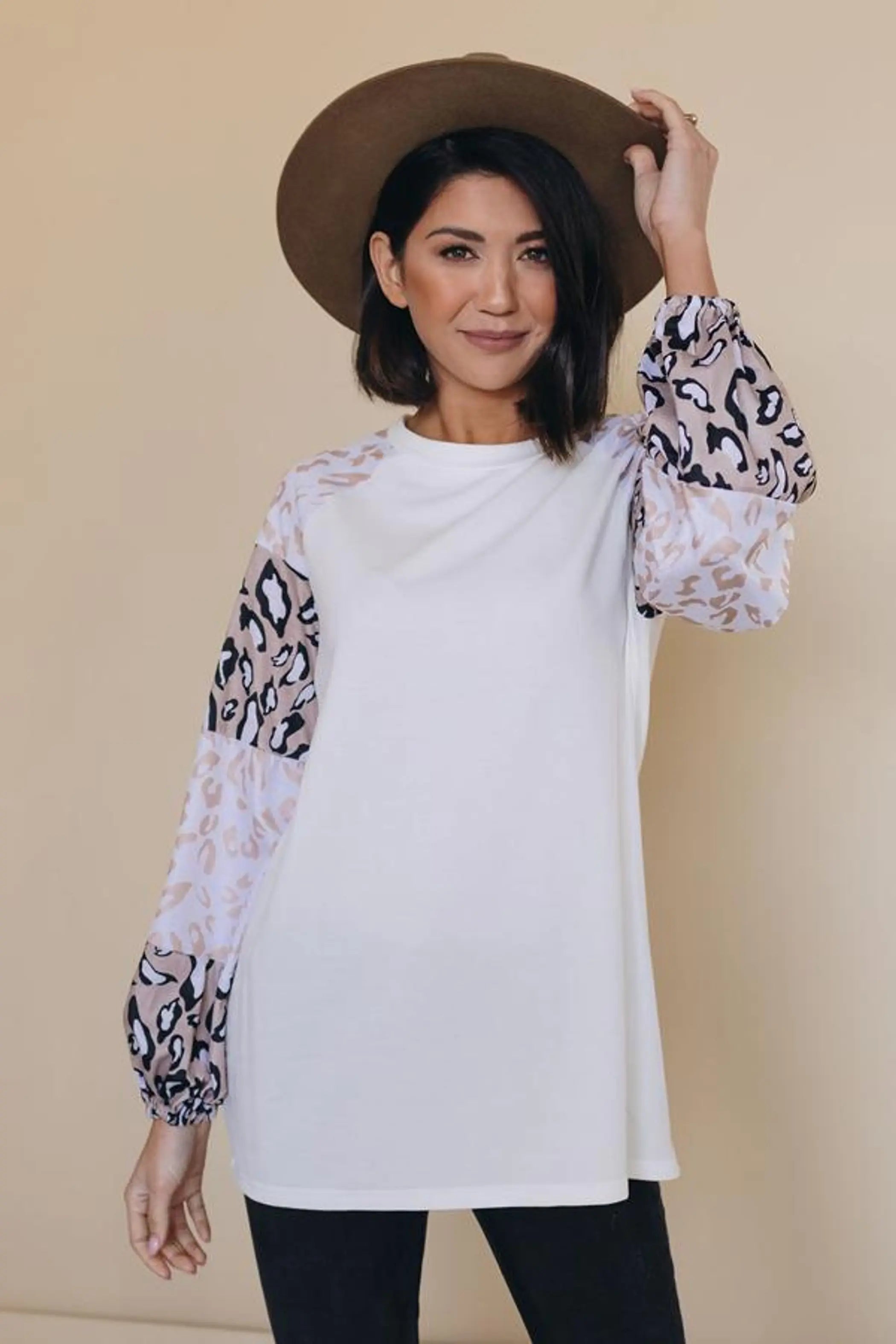 Pippa Leopard Bubble Sleeve Top Stay Warm in Style