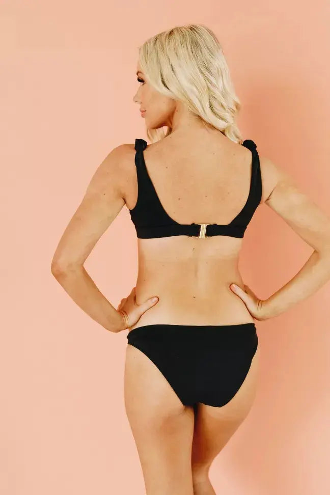 Pretty Mama Bikini Stay Warm in Style