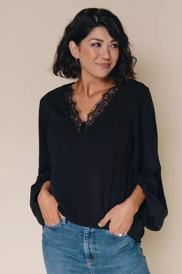 Pura Vida Top Stay Warm in Style