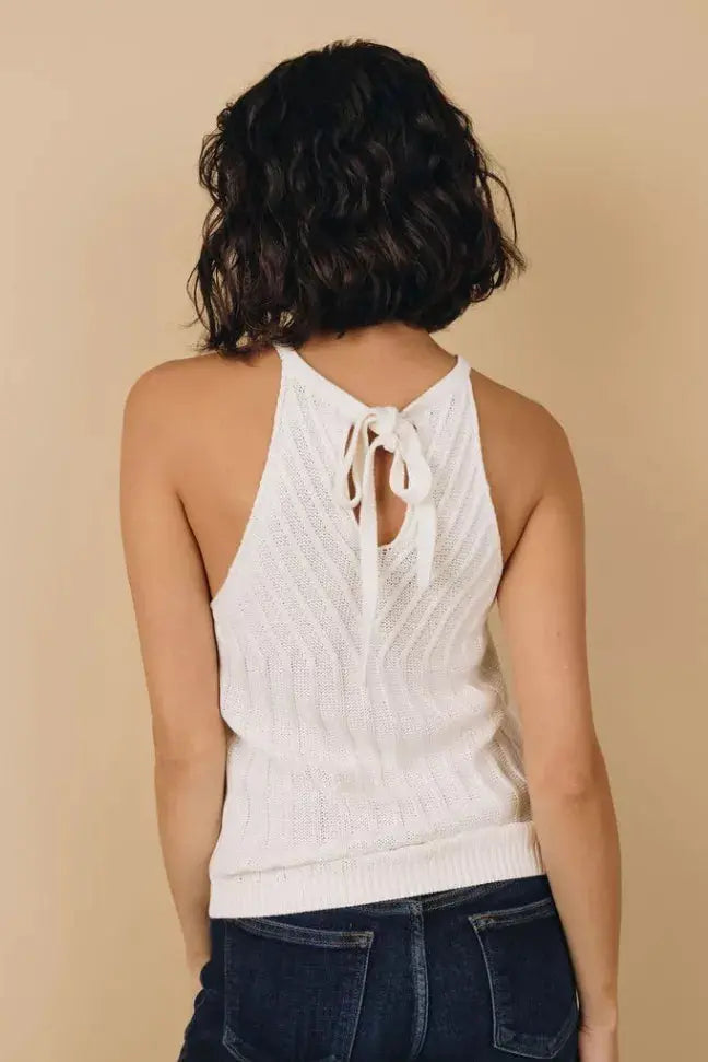 Queen Victoria Cropped Ribbed Tank Stay Warm in Style