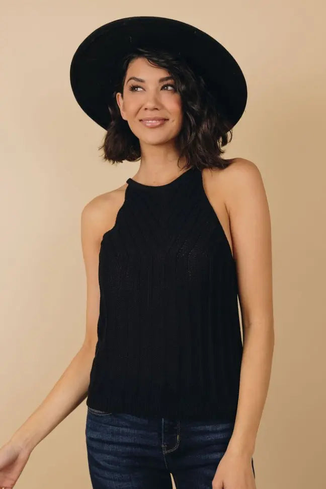 Queen Victoria Cropped Ribbed Tank Stay Warm in Style