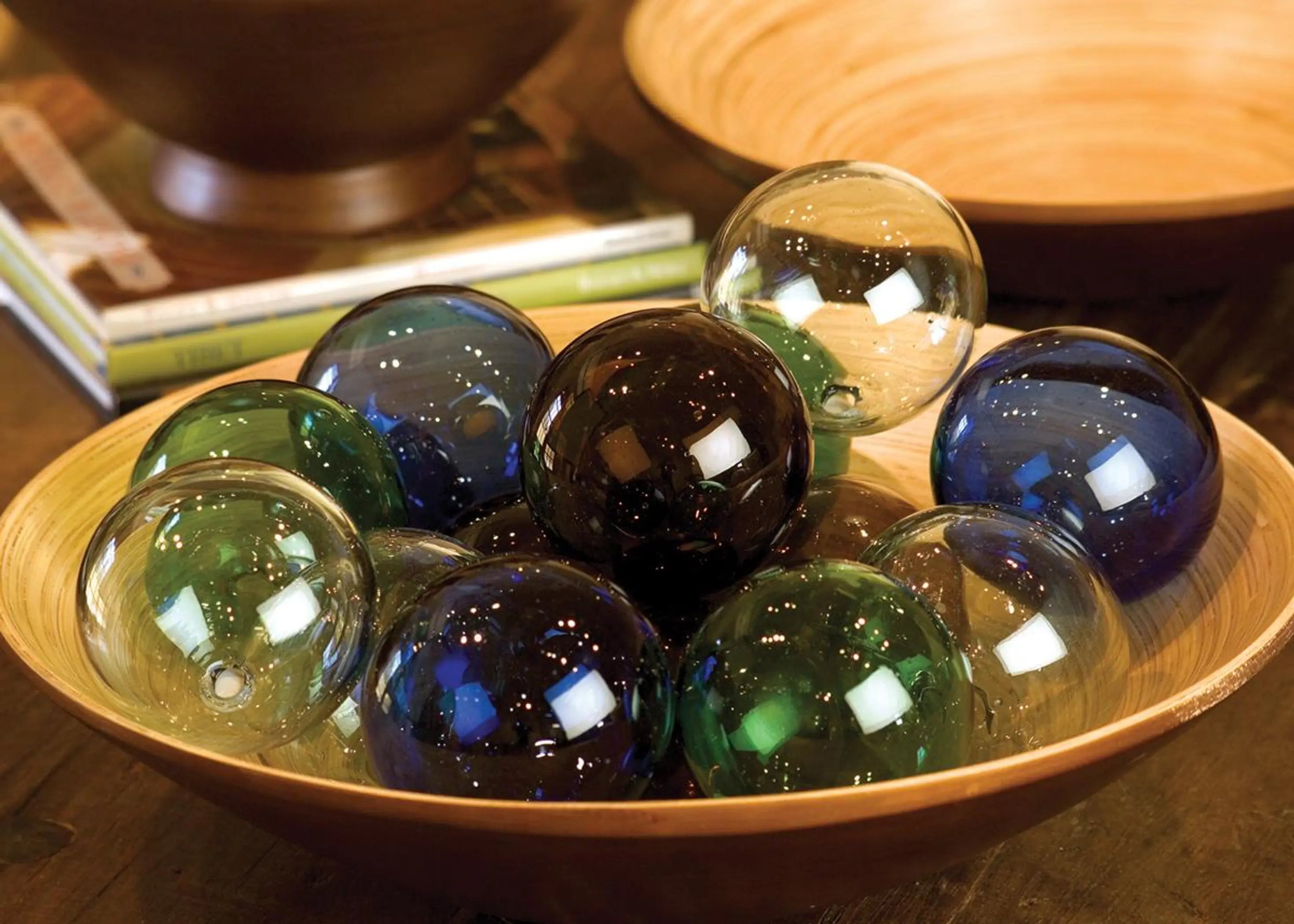 RECYCLED GLASS BALL - AMBER Kalalou