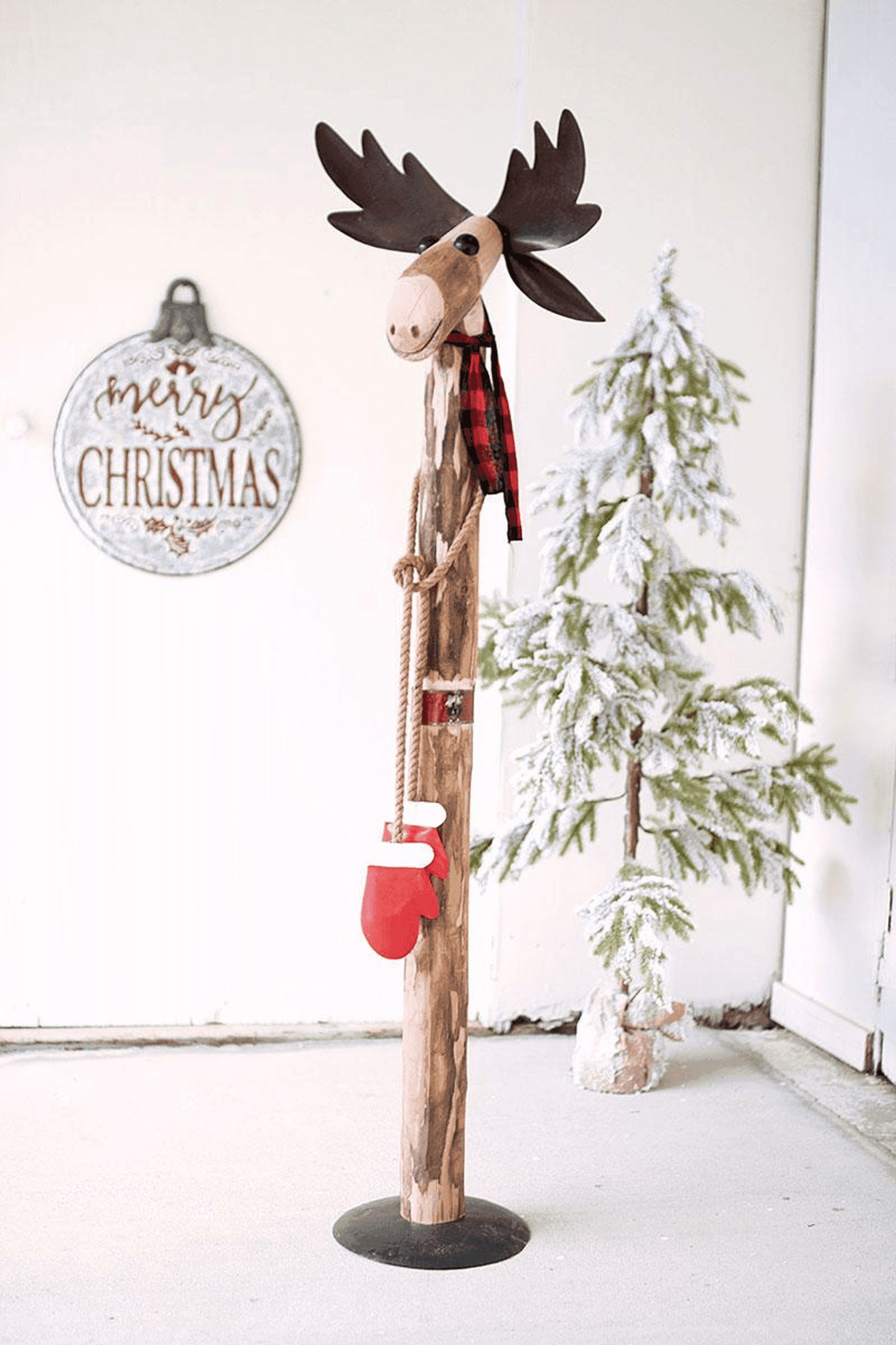 RECYCLED WOOD AND IRON MOOSE Kalalou