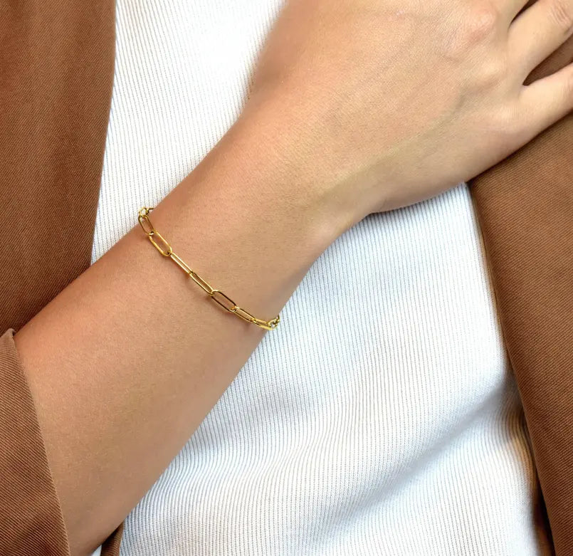 RICKY GOLD PAPERCLIP CHAIN BRACELET Mai Desiree