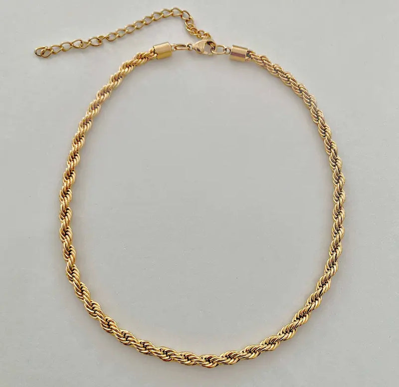 RONNIE GOLD ROPE CHAIN NECKLACE Mai Desiree