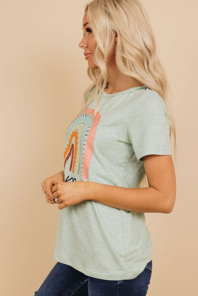 Rainbow Mama Tee Stay Warm in Style