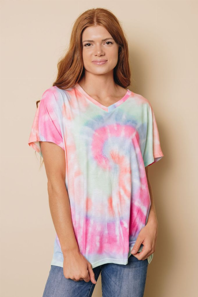 Regan Tie-dye T-Shirt Stay Warm in Style