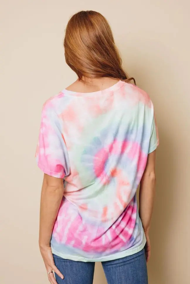 Regan Tie-dye T-Shirt Stay Warm in Style