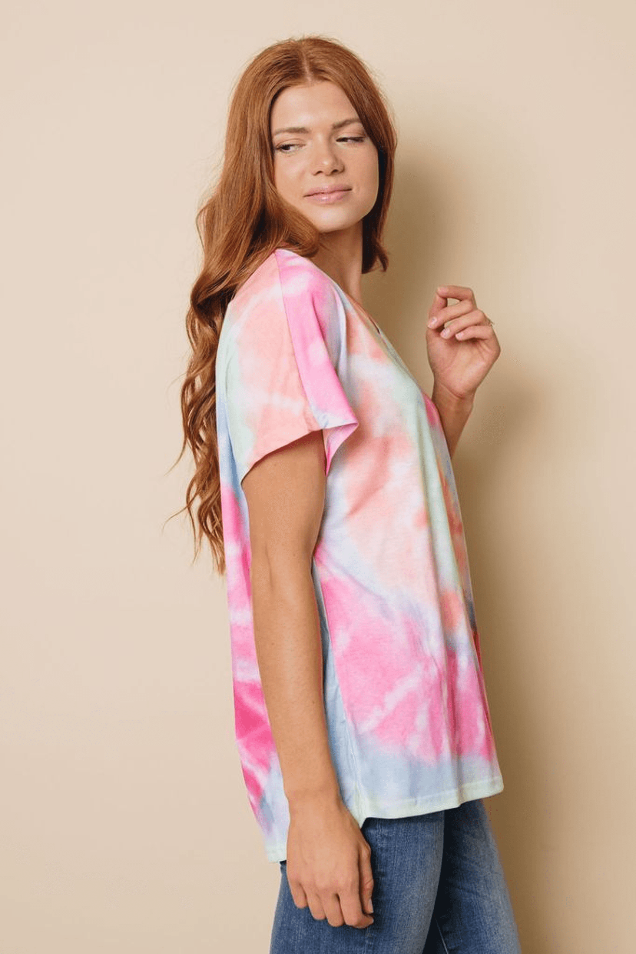 Regan Tie-dye T-Shirt Stay Warm in Style