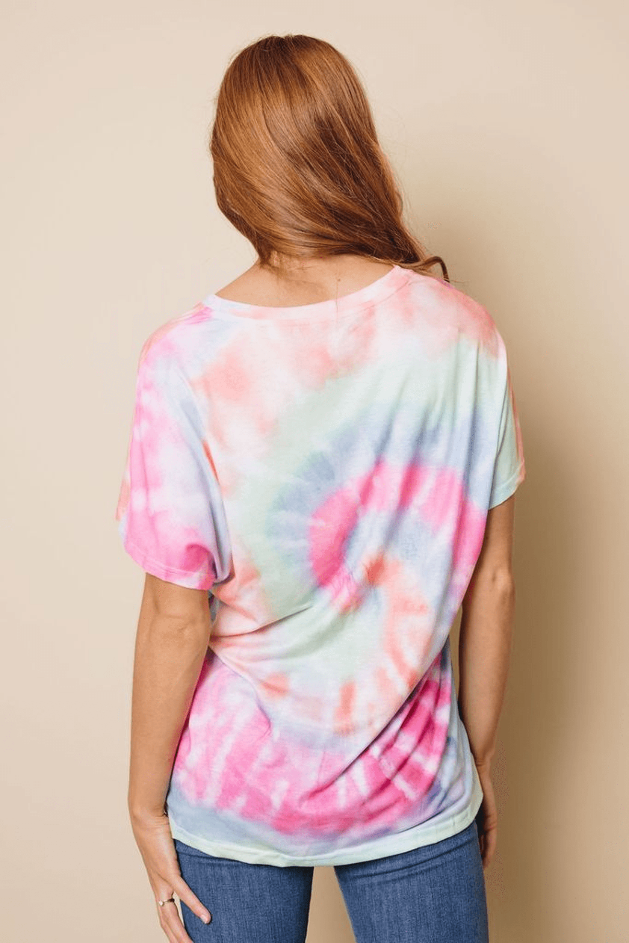 Regan Tie-dye T-Shirt Stay Warm in Style