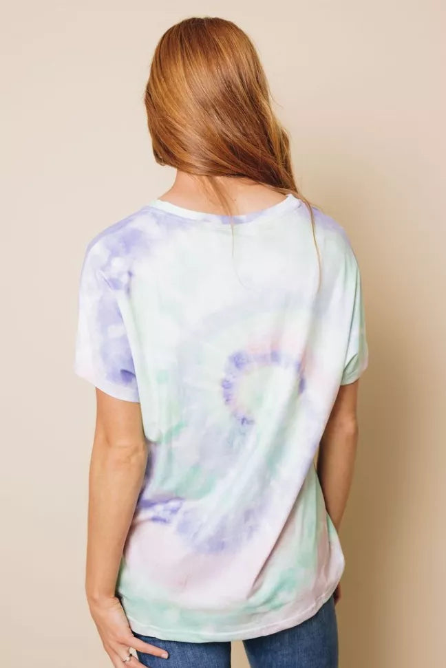 Regan Tie-dye T-Shirt Stay Warm in Style