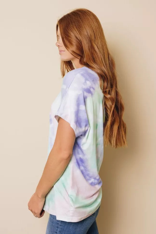 Regan Tie-dye T-Shirt Stay Warm in Style