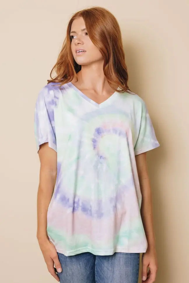 Regan Tie-dye T-Shirt Stay Warm in Style