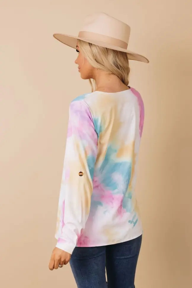 Ruban V-Neck Tie Dye Blouse Stay Warm in Style