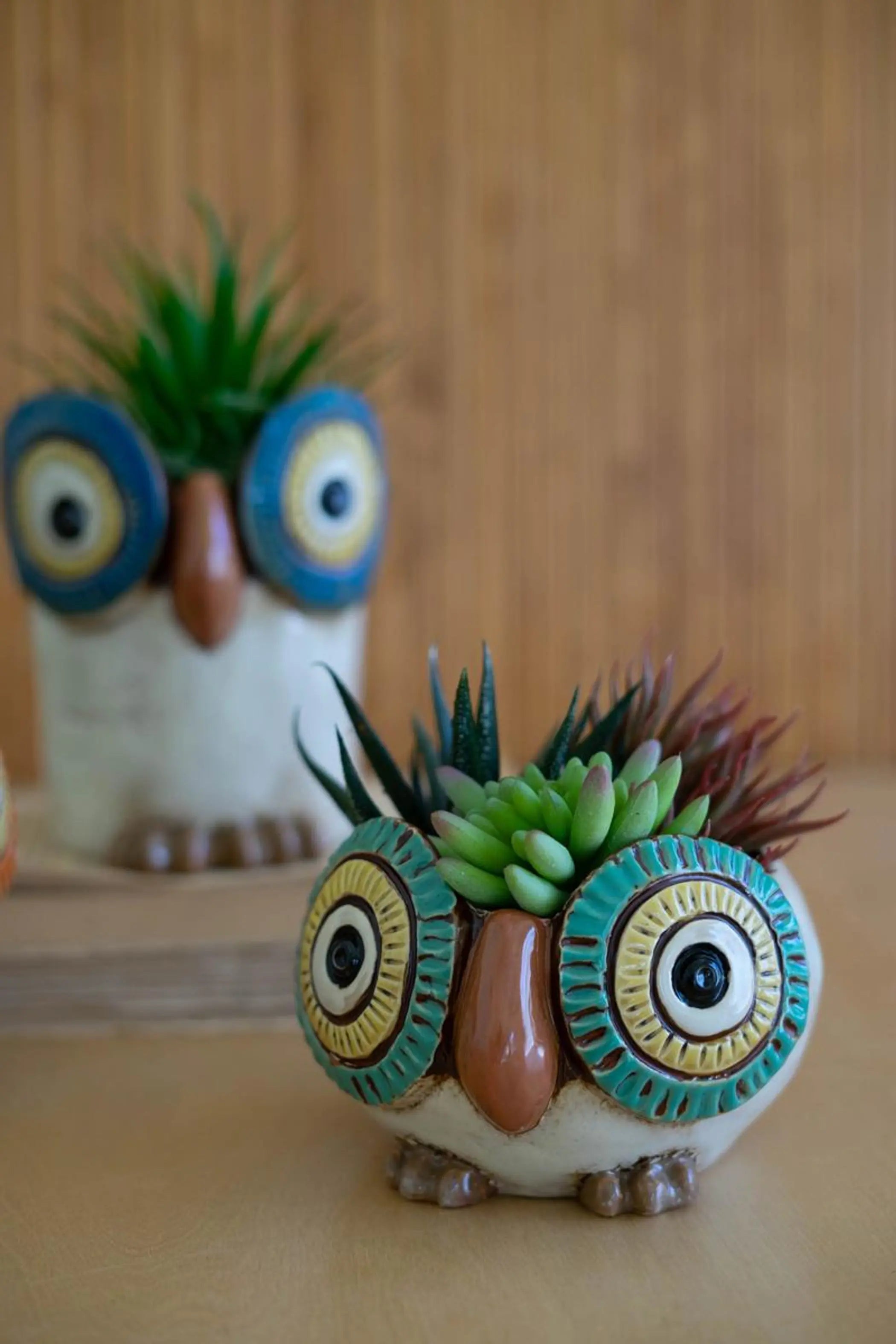 SET OF THREE CERAMIC OWL PLANTERS Kalalou