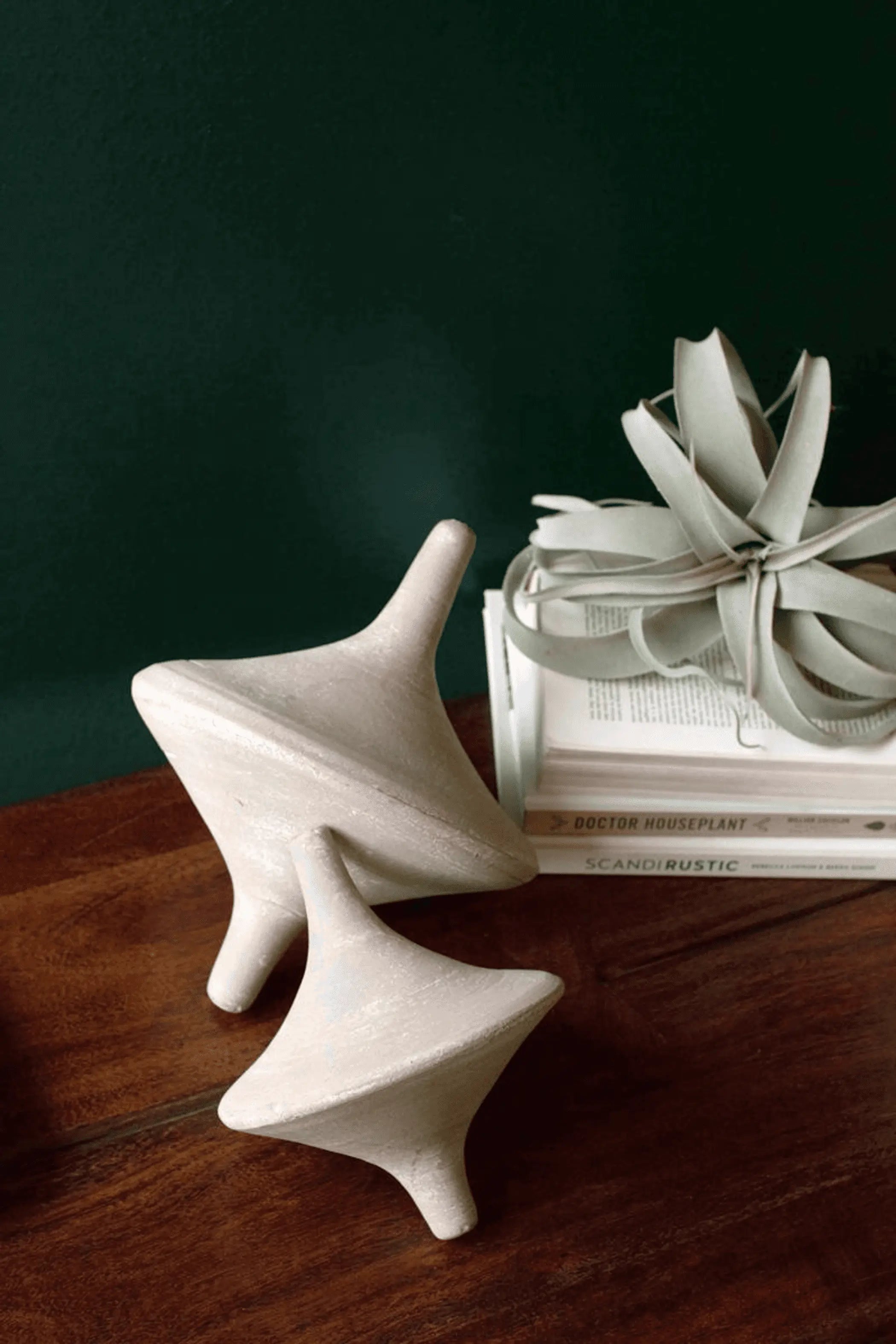 SET OF TWO GREY-WASH CLAY TOPS Kalalou