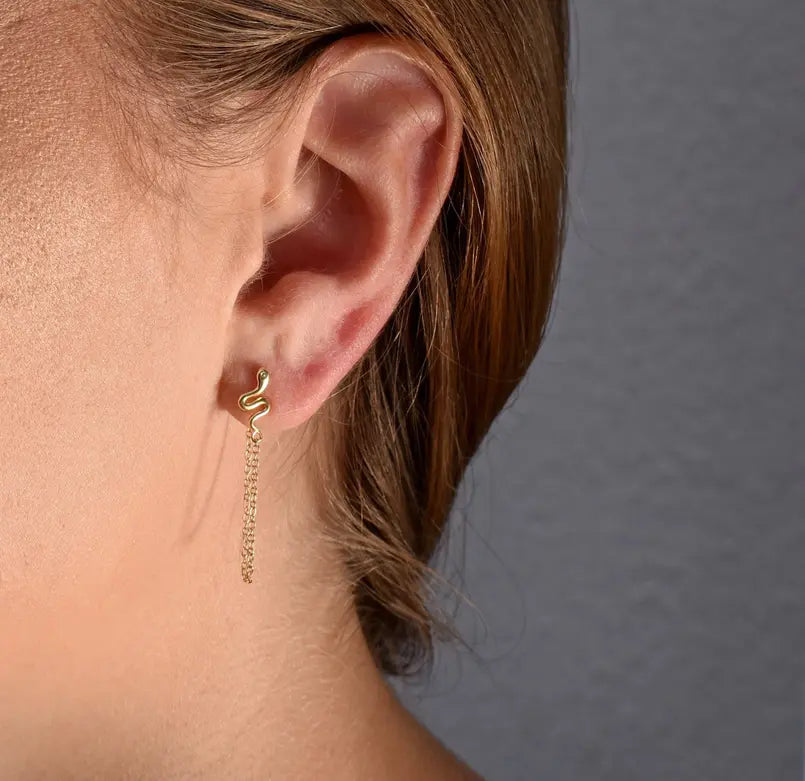 SOLANGE GOLD SNAKE CHAIN EARRING Mai Desiree