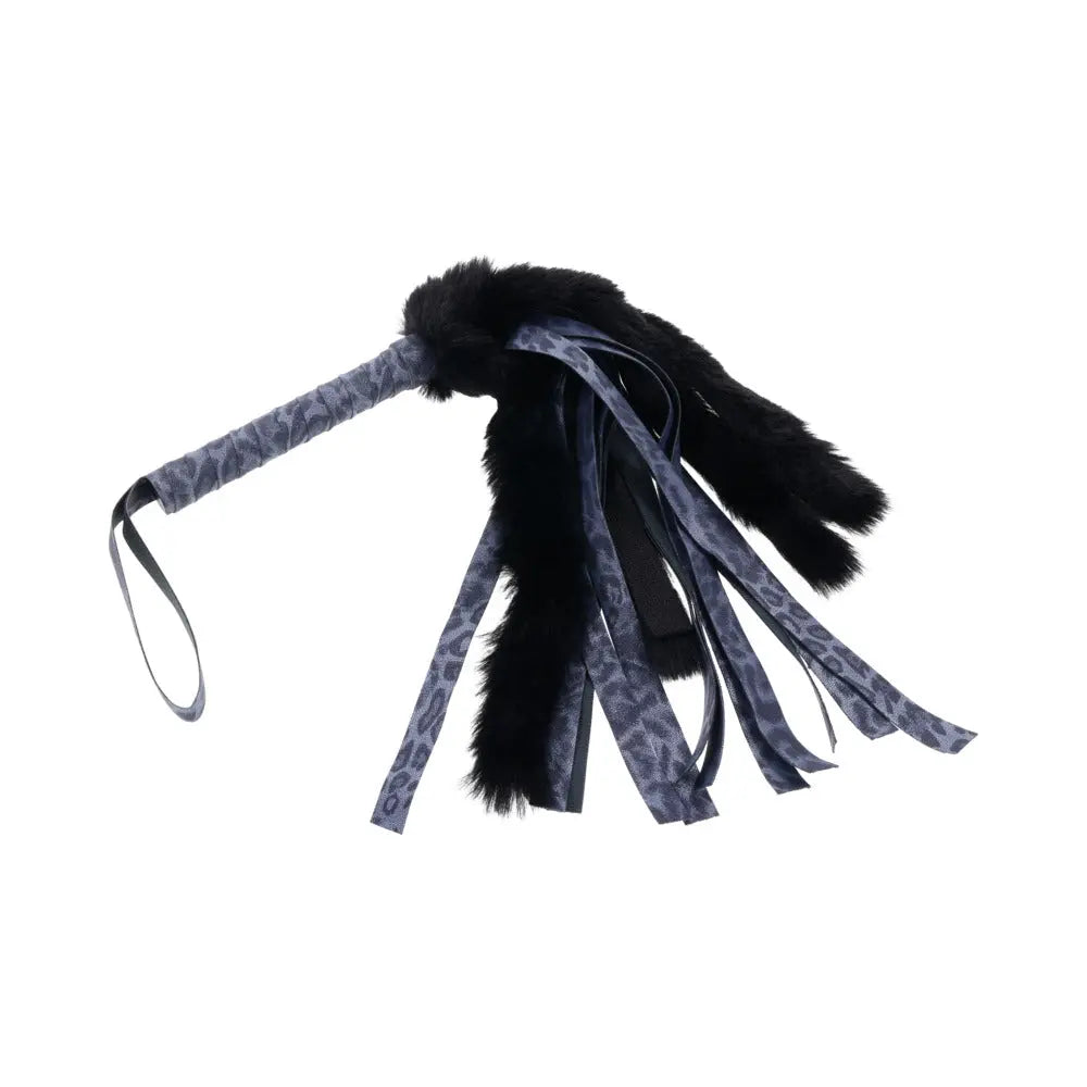 SS S&M Cougar Faux Fur Flogger - GreatEagleInc