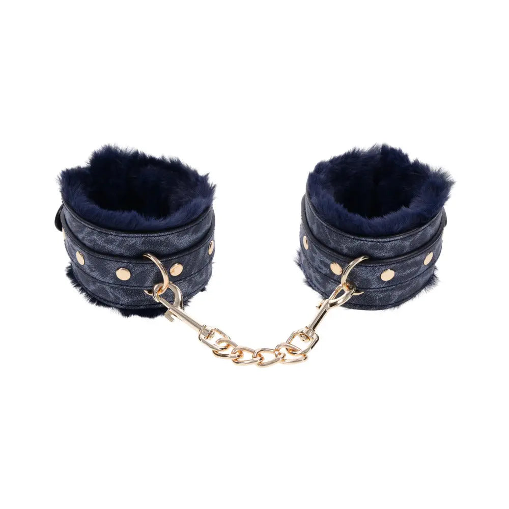 SS S&M Cougar Fur Handcuffs Sportsheets