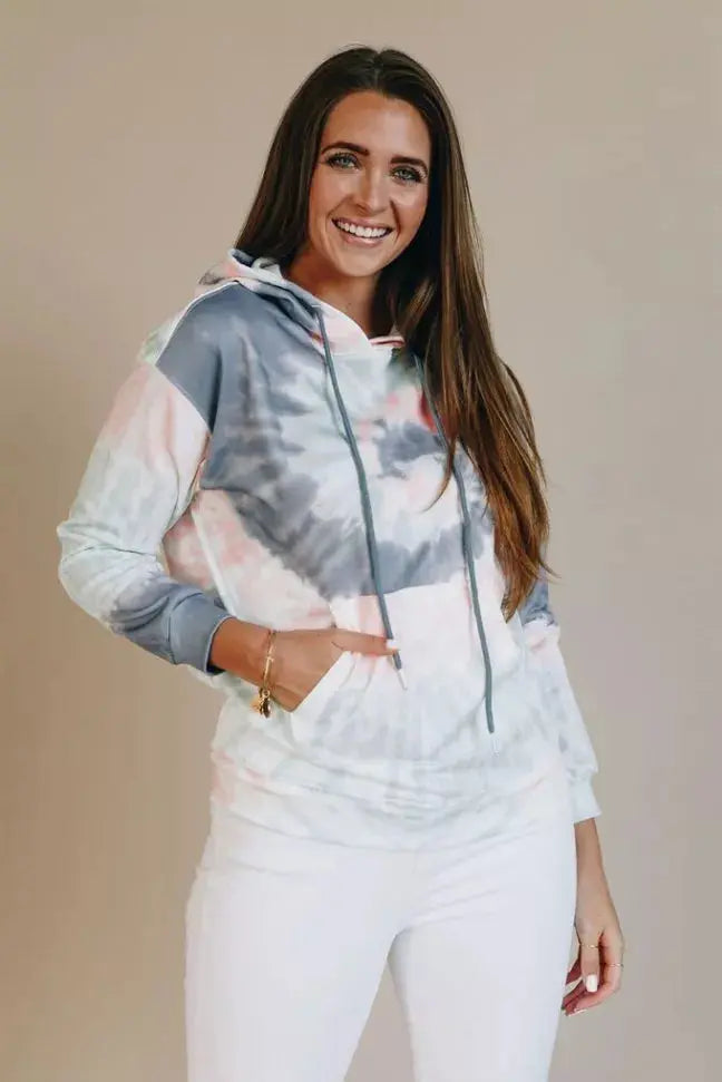 Sally Tie Dye Hoodie Stay Warm in Style