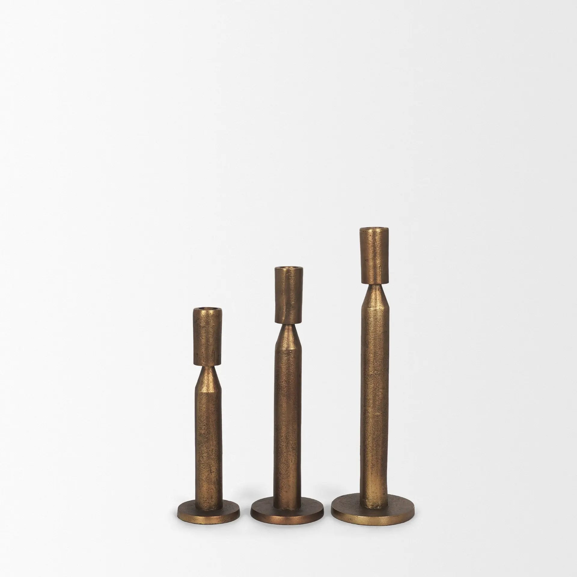 Set of Three Antiqued Brass Metal Tabletop Taper Candlesticks Homeroots Home Decor
