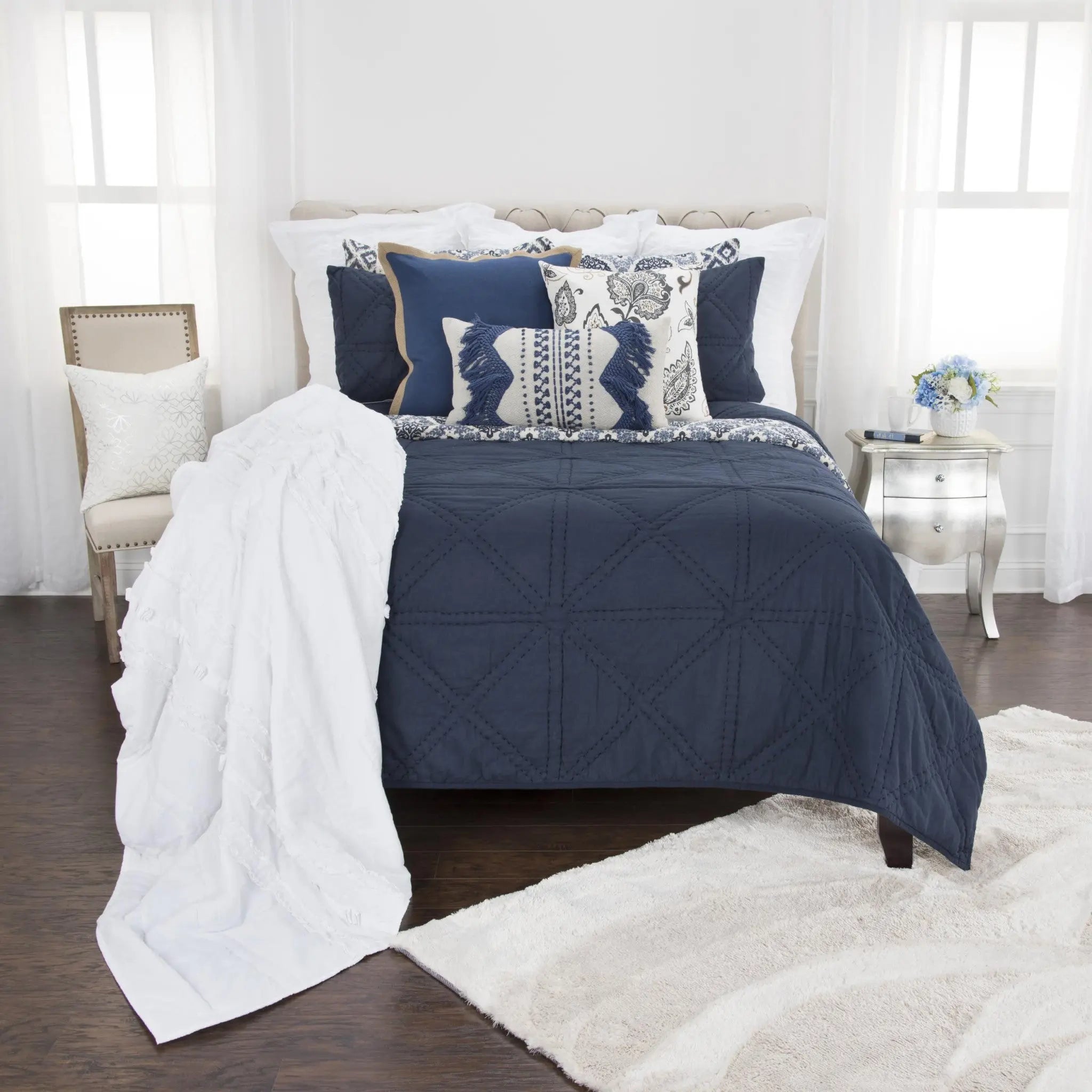 Set of Three Indigo Geometric King Quilt - GreatEagleInc