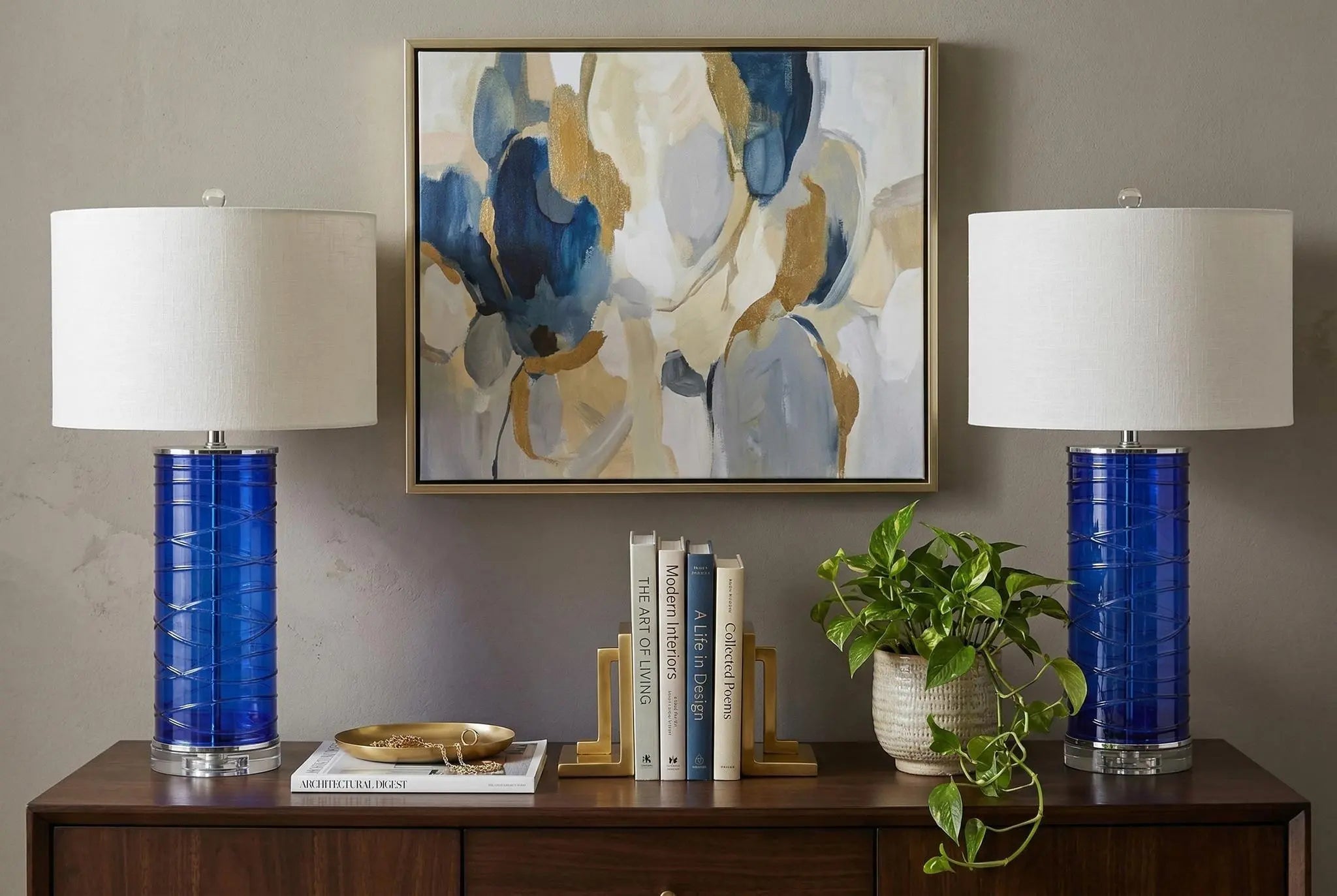 Set of Two 28" Clear Novelty Table Lamps With Globe Shades Homeroots Lighting