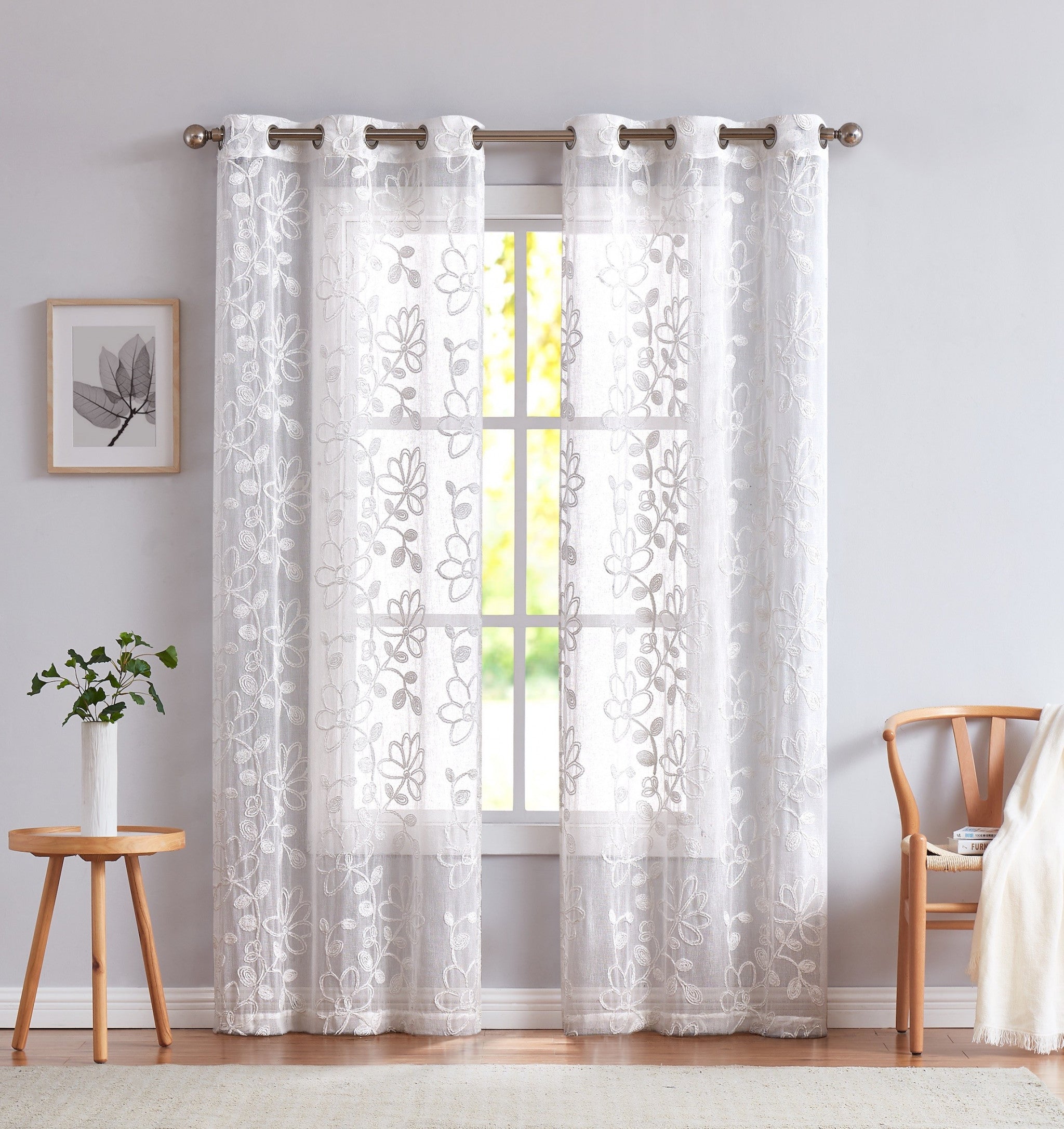 Set of Two 96" White Floral Embroidered Window Panels Homeroots Home Decor