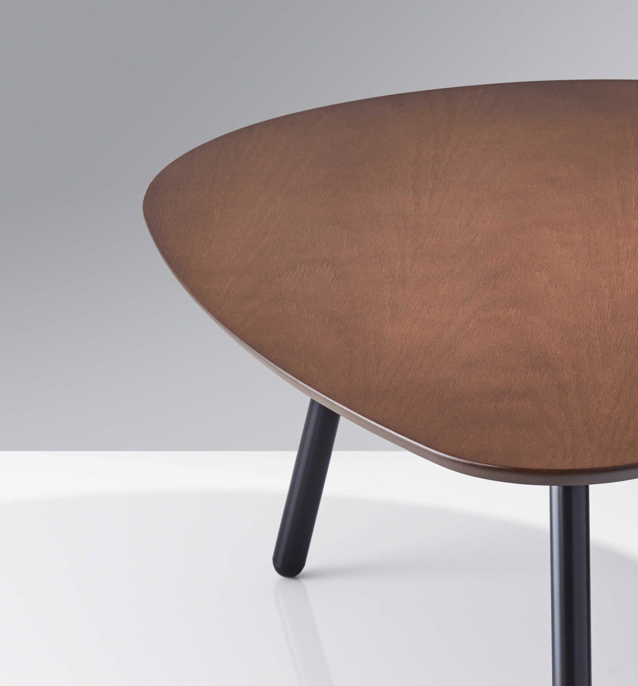 Set of Two Brown And Black Wood And Metal Oval Nested Tables - GreatEagleInc