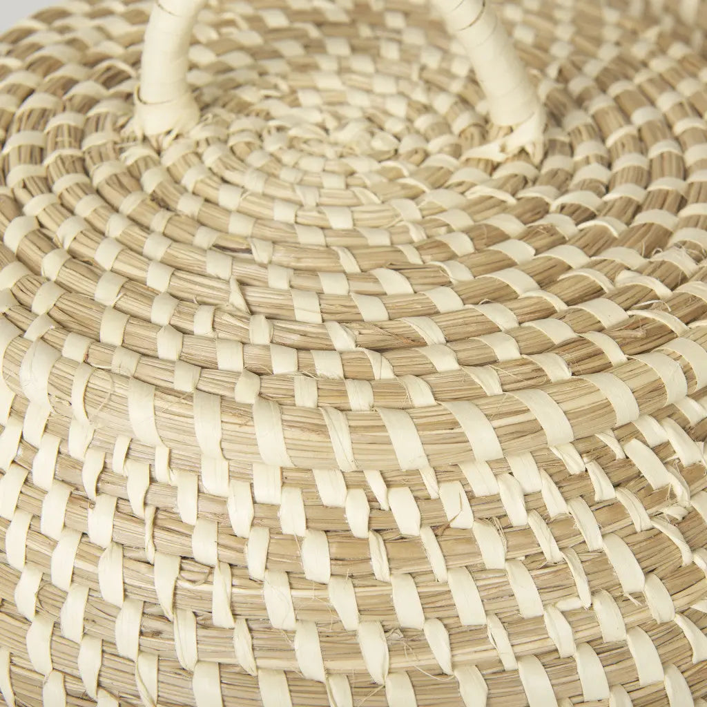 Set of Two Brown Seagrass Basket With Lid Homeroots Office