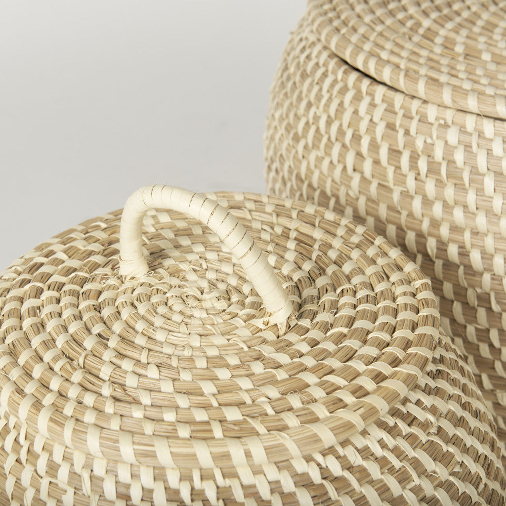Set of Two Brown Seagrass Basket With Lid Homeroots Office