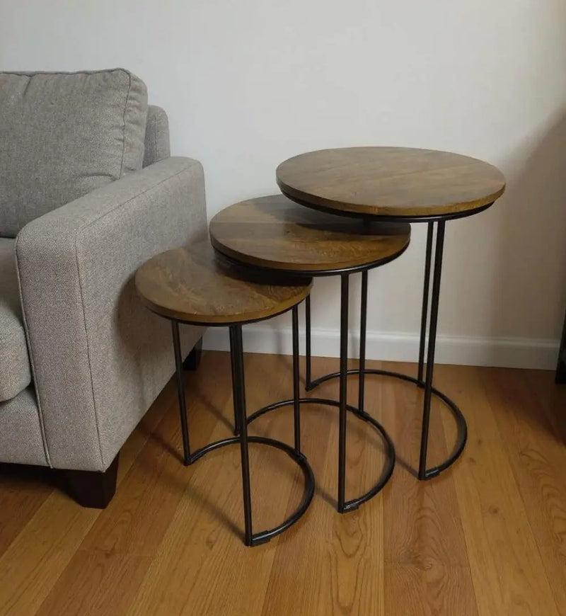 Set of Two Chestnut and Black Solid Wood and Metal Round Frame Nested Tables Homeroots Living Room