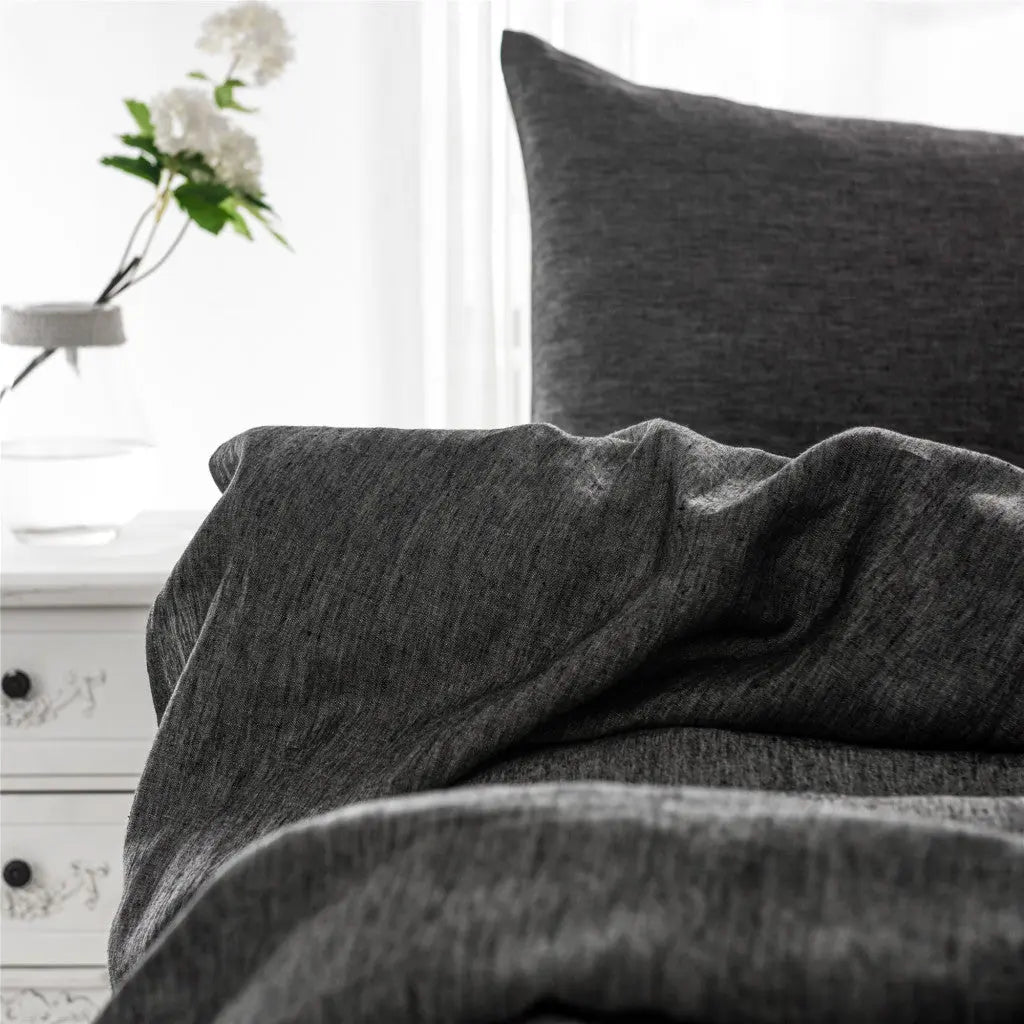 Set of Two Onyx Linen Pillowcases Homeroots Bed & Bath