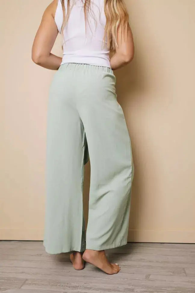 Shonda Wide Leg Pants Stay Warm in Style