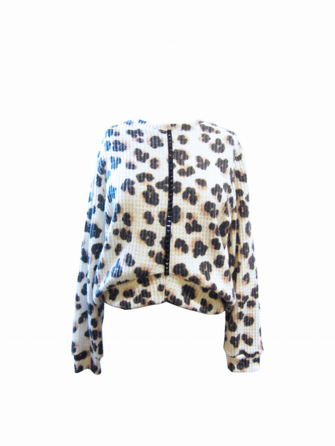 Snow Leopard 2022 Pullover Tru Luv