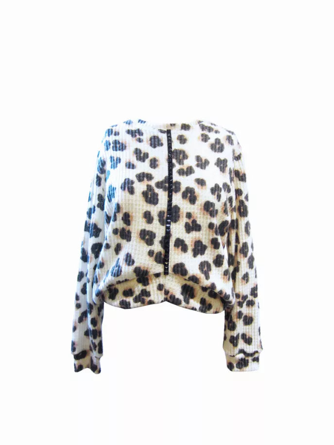 Snow Leopard 2022 Pullover Tru Luv