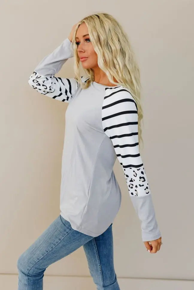 Southern Love Long Sleeve Tee Stay Warm in Style