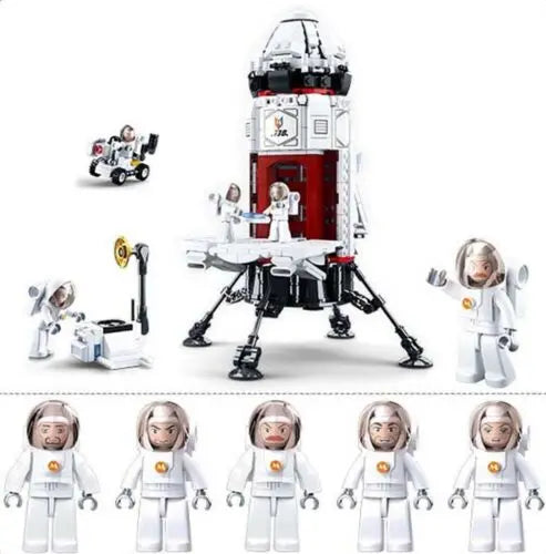 Space Rocket Base Building Brick Kit (733 Pcs) Texas Toy Distribution