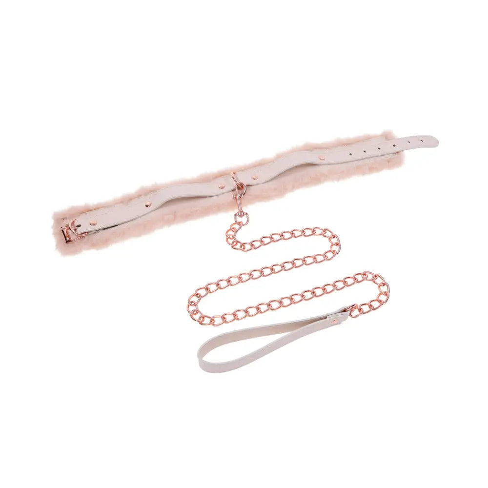 Sportsheets Sex & Mischief Peaches n CreaMe Fur Collar & Leash Sportsheets
