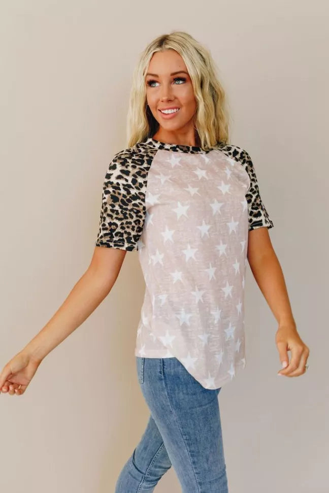 Stars to your Leopard Tee Stay Warm in Style