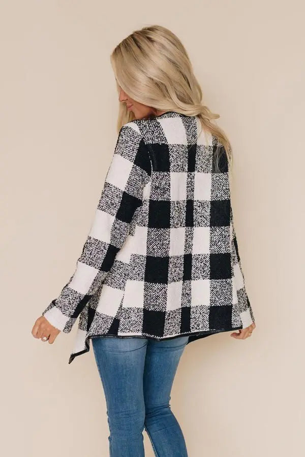 Staying Cozy Plaid Coat Stay Warm in Style