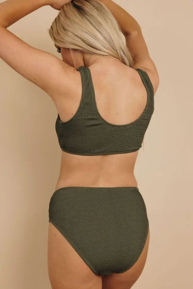 Sunshine Mood Textured Bikini Stay Warm in Style