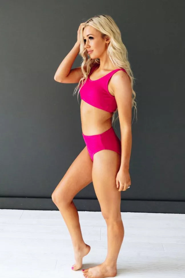 Sunshine Mood Textured Bikini Stay Warm in Style