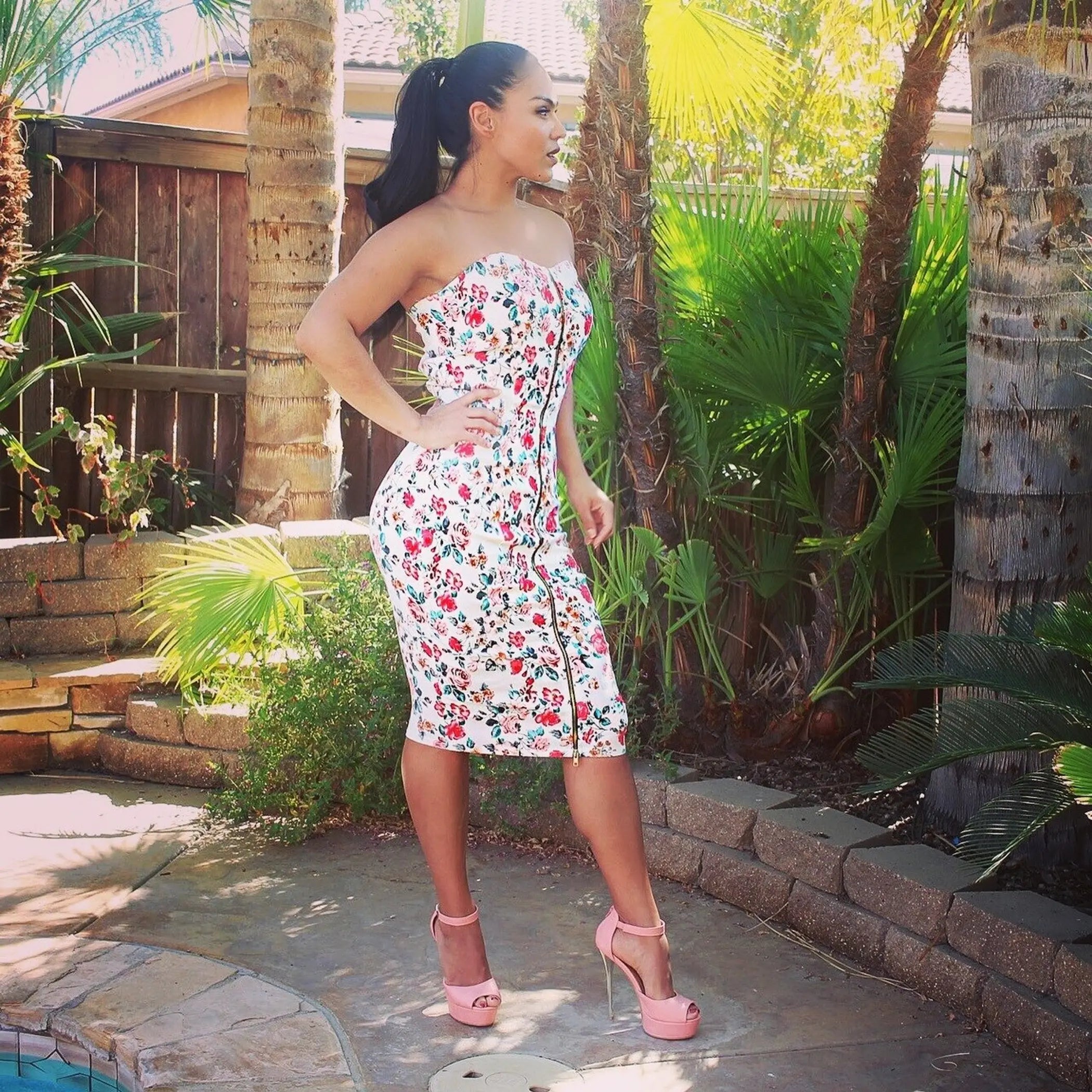 Sweetheart Neckline Floral Print Dress With Zip up Front SurelyMine