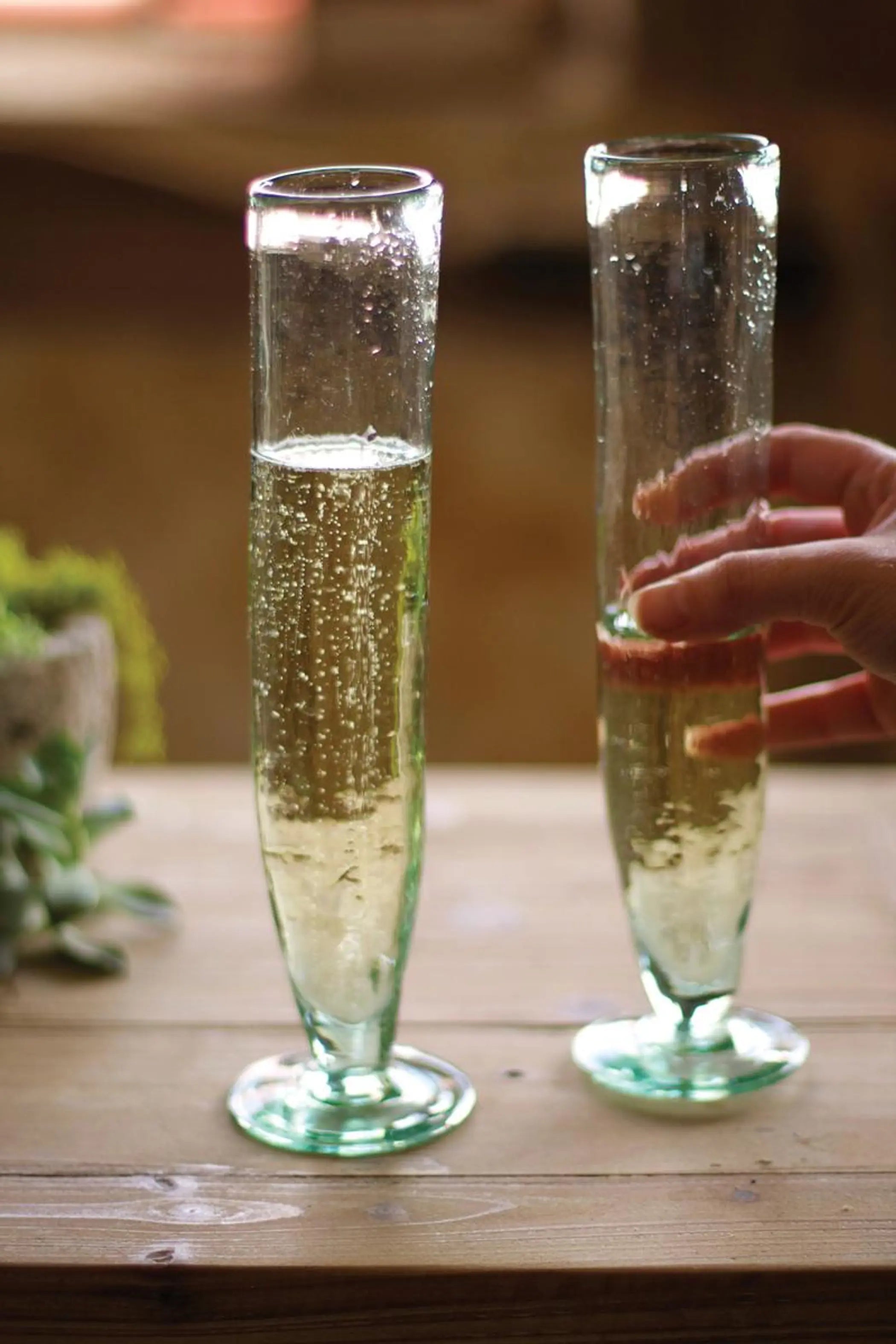 TALL RECYCLED CHAMPAGNE FLUTE Kalalou