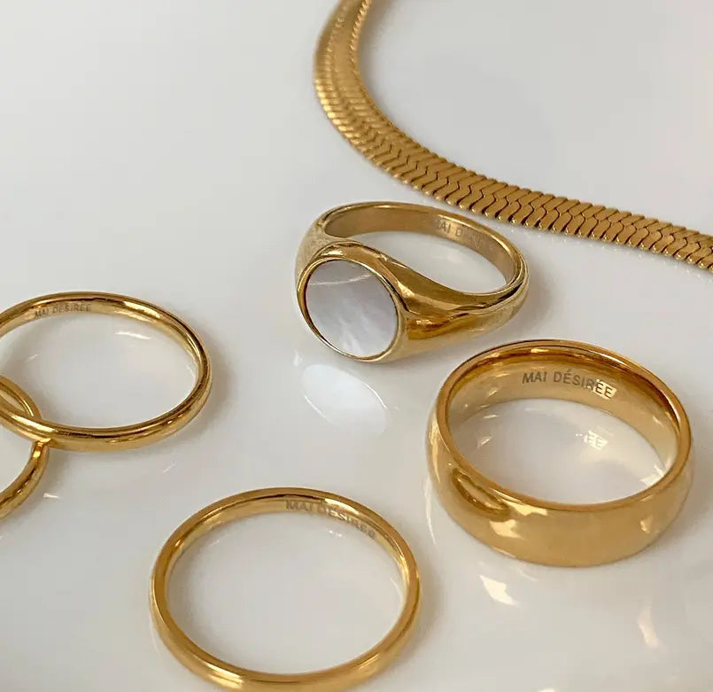 TONI THICK GOLD RING BAND Mai Desiree