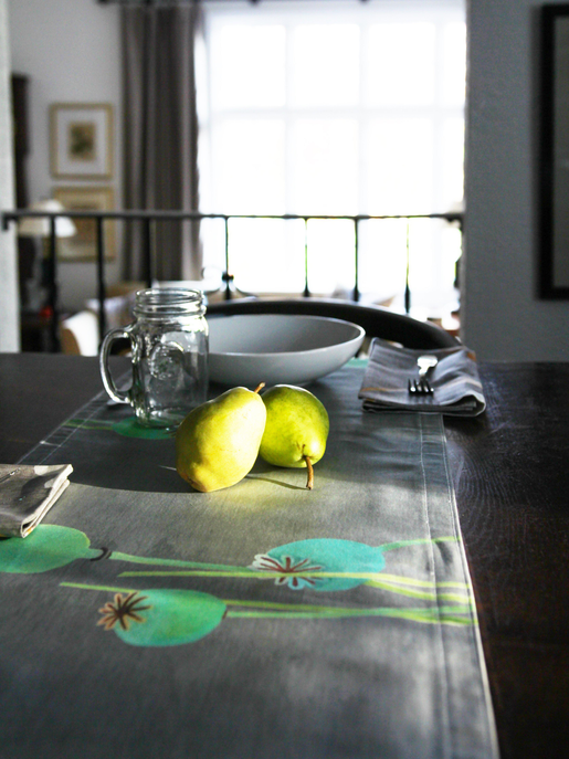 Table Runner India & Purry