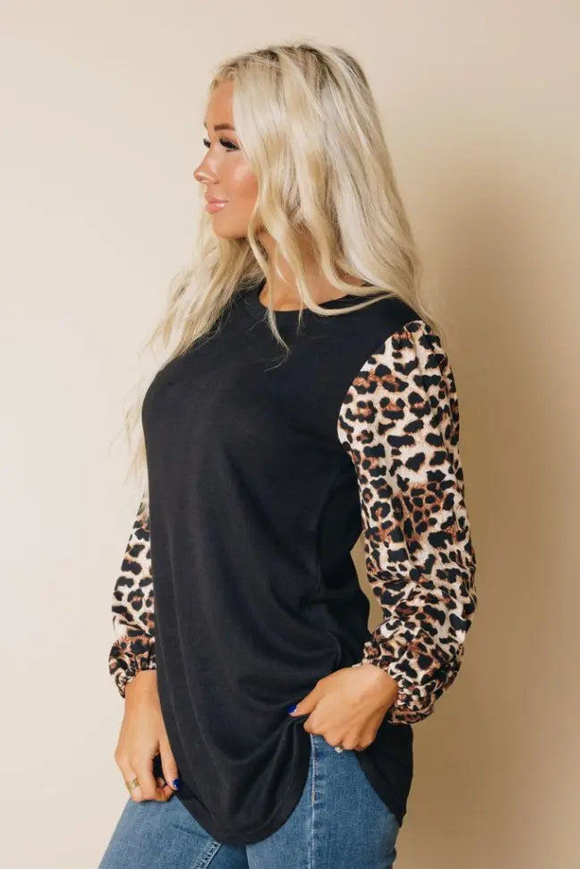 The Sweetest Day Top Stay Warm in Style
