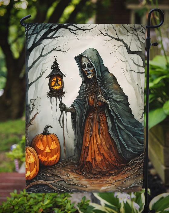 The Weeping Woman Spooky Halloween Garden Flag Caroline's Treasures